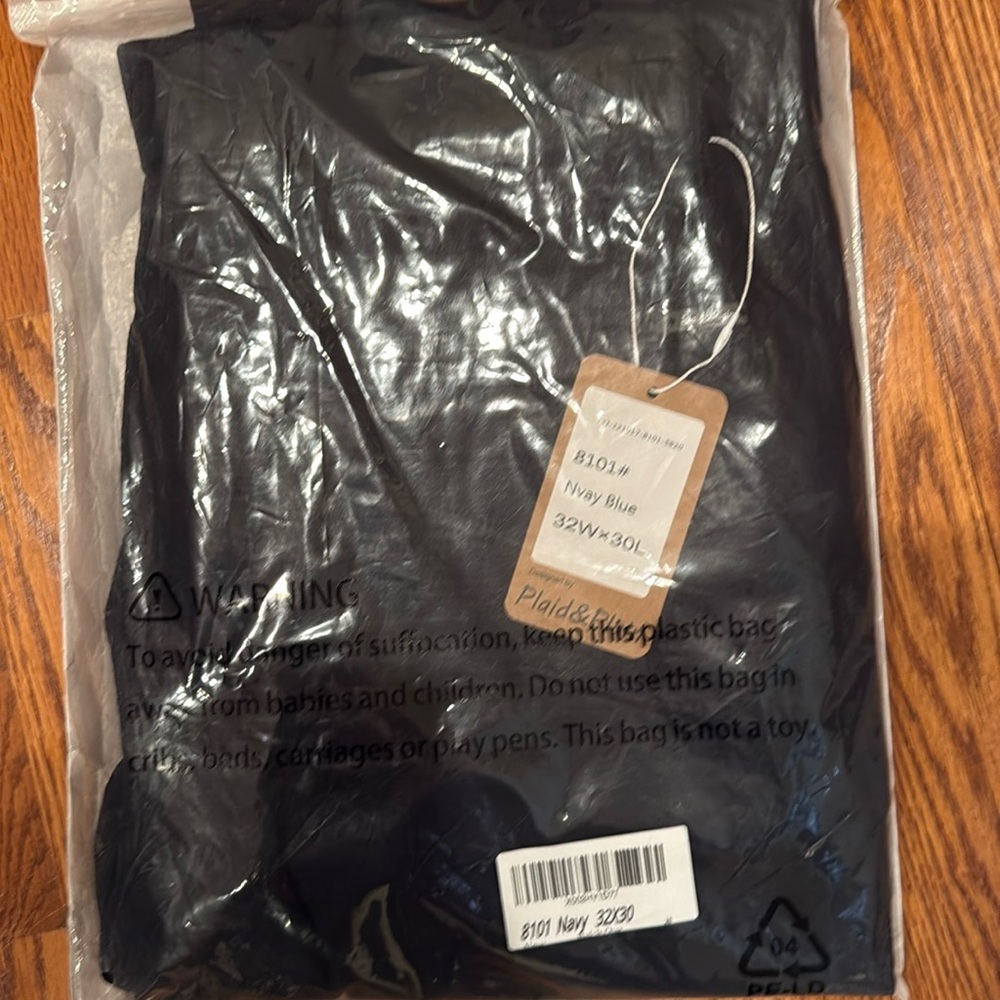 NWT Men’s navy blue slim fit dress pant 32x30